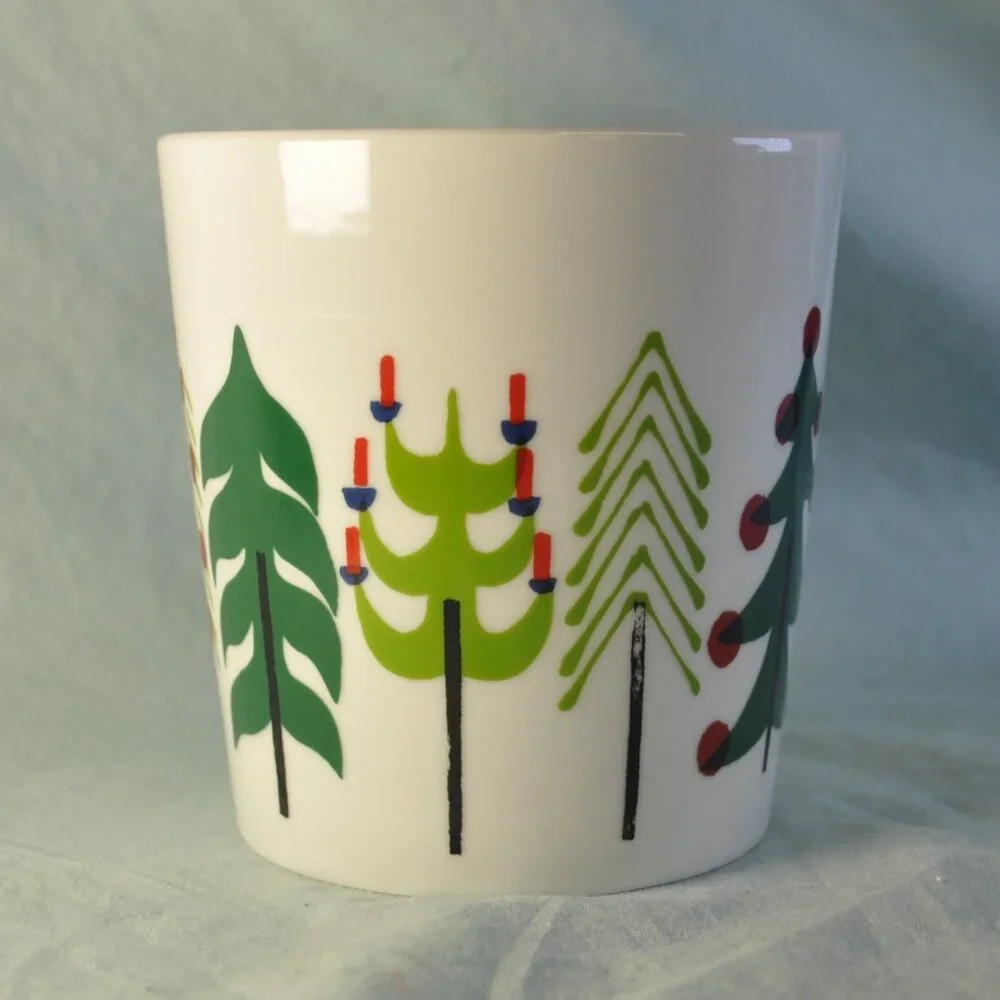 *BOGO mugs* 18 oz mug crate & barrel 2014 jenny bowers christmas trees (w1246)